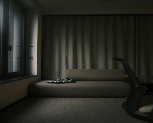 A relaxing view of an empty quiet room